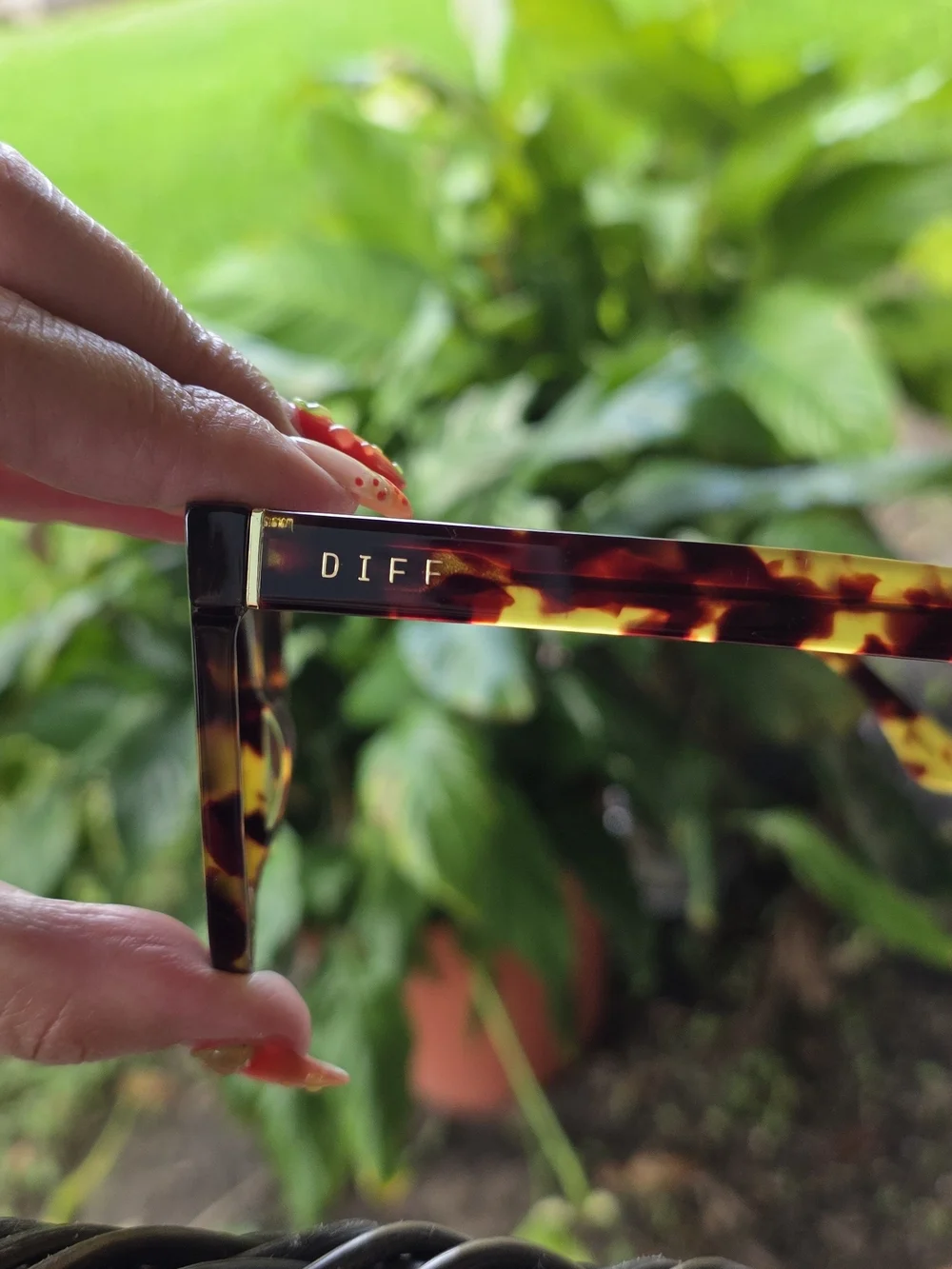 Diff Eyewear Tortoiseshell Sunglasses with Brown Lenses